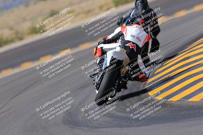 media/Oct-08-2022-SoCal Trackdays (Sat) [[1fc3beec89]]/Turn 11 Backside (1145am)/